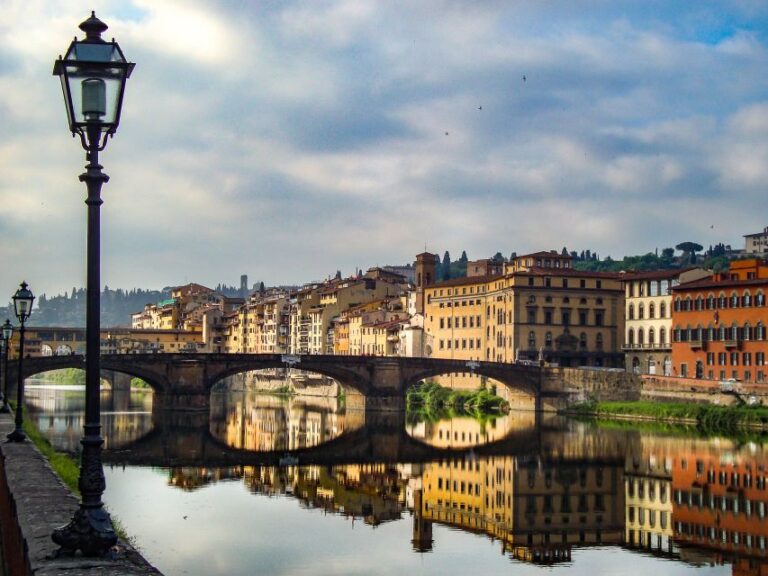 Florence: 2-Hour Guided Sightseeing Bike Tour