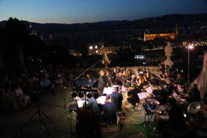 FLorence through the music